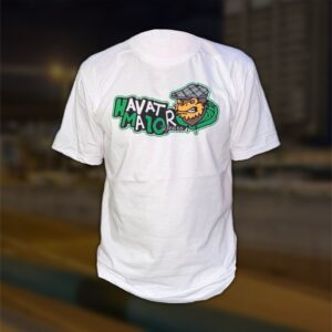 חוות עשור לבנה